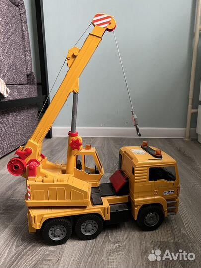 Подъемный кран машинка