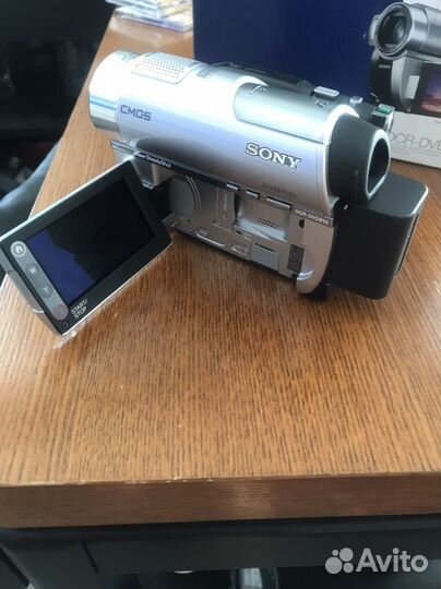 Видеокамера sony handycam