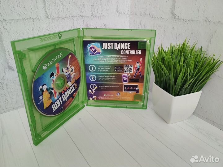 Игра Just Dance 2017 для Xbox One/Series X
