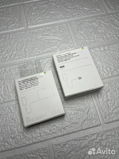 Зарядное устройство на iPhone