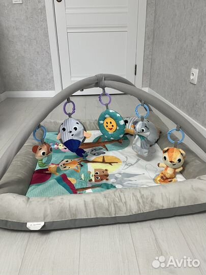 Развивающий коврик