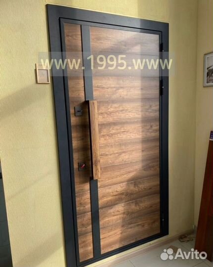 Дверь входная металлическая с терморазрывом