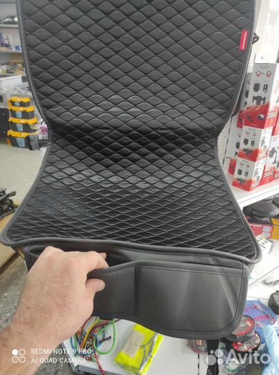 Автомобильные чехлы из шелка