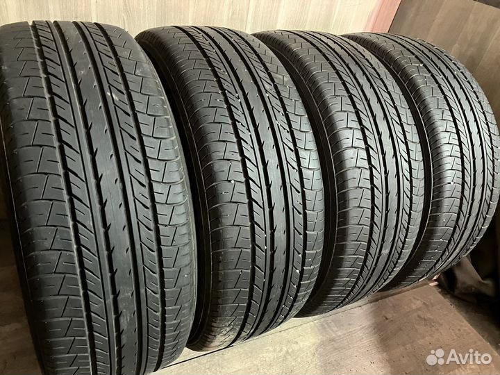 Yokohama A.Drive AA01 225/55 R18