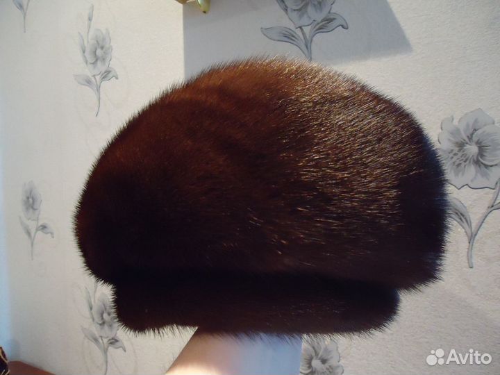 Женский норковый берет