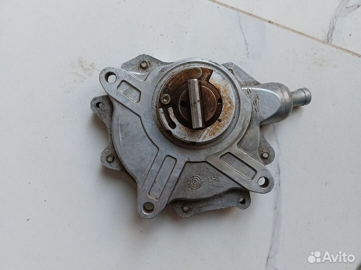 Вакуумный насос bmw