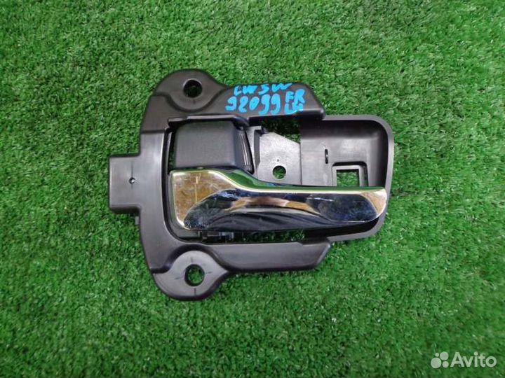 Ручка двери внутренняя левая Mitsubishi Outlander