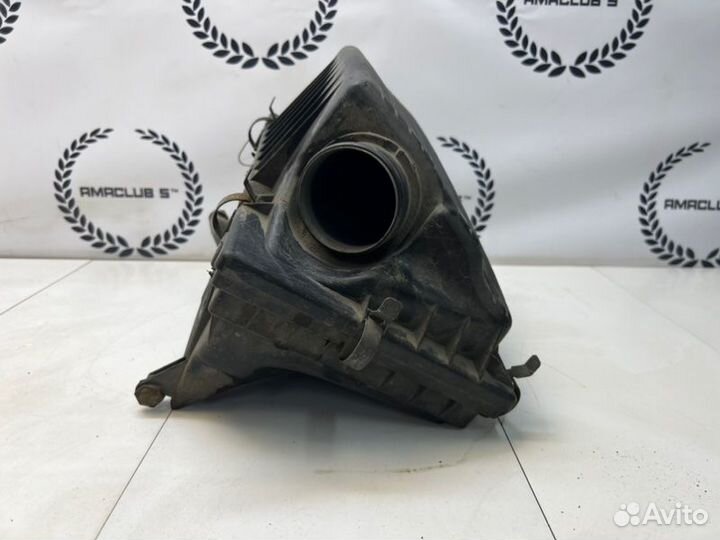 Корпус воздушного фильтра Opel Vectra B X16XEL 1.6