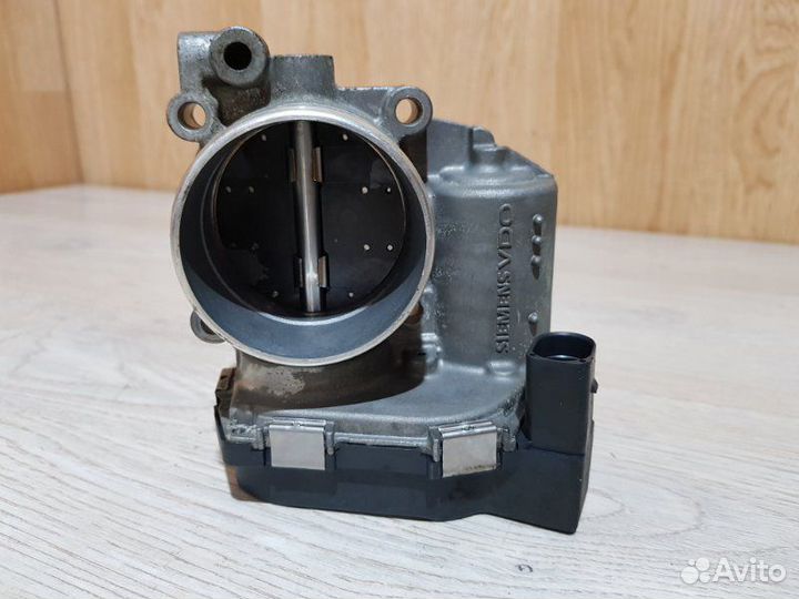 Дроссельная заслонка Volkswagen Passat (B6) 3C2