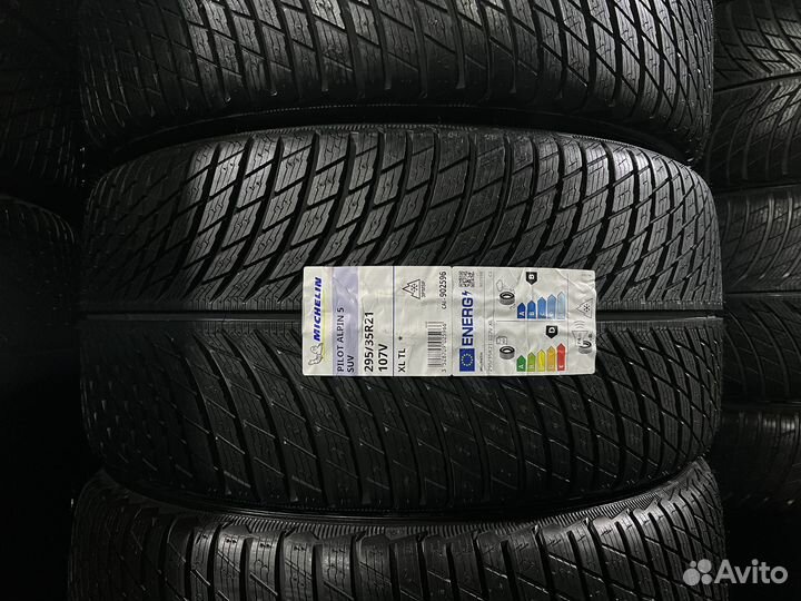 Michelin Pilot Alpin 5 295/35 R21 и 285/40 R20 106V