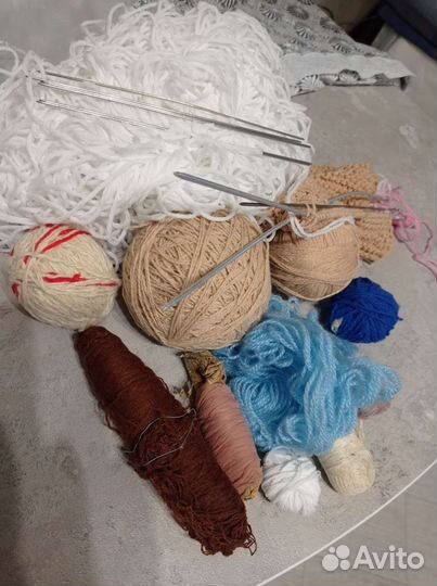 Нитки, пряжа для вязания, спицы