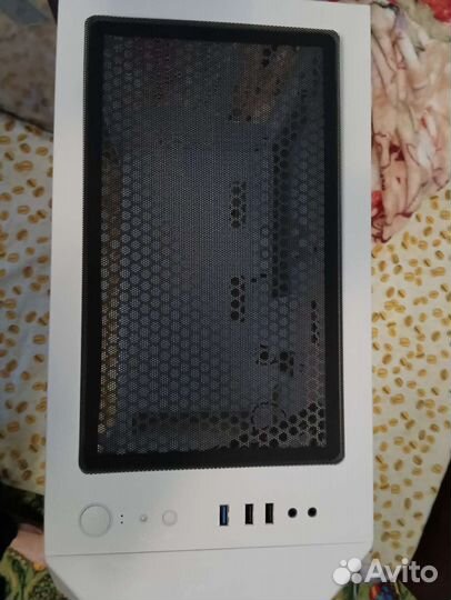 Корпус для пк белый
