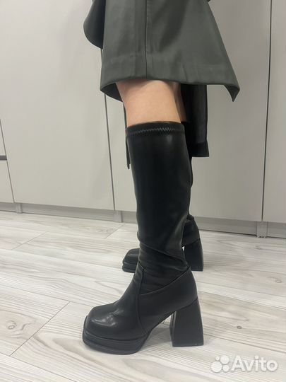 Сапоги женские