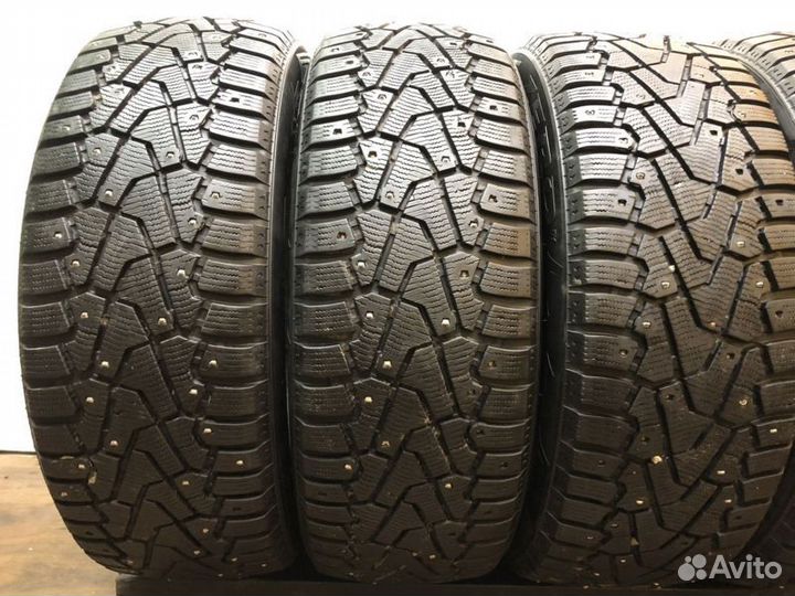 Pirelli Ice Zero 215/55 R18 99T