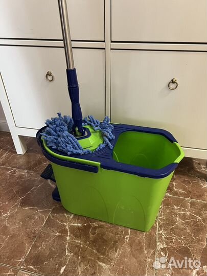 Швабра с отжимом (ведро) гринвей