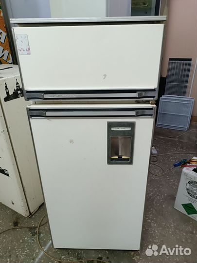 Холодильник ока