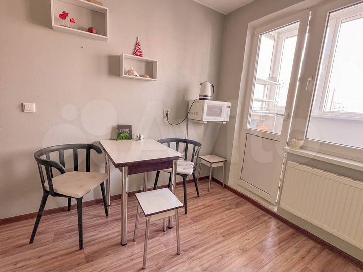 2-к. квартира, 61 м², 13/16 эт.