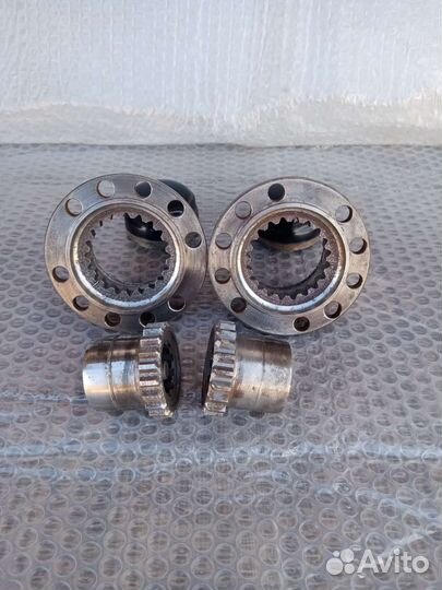 Фланец с муфтой и крышкой в сборе УАЗ