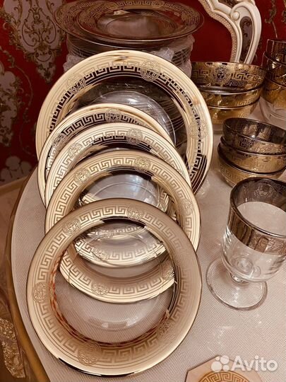 Versace тарелки,салатники,бульоницы