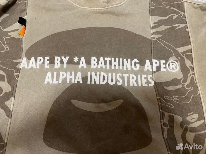 Свитшот bape x alpha industries