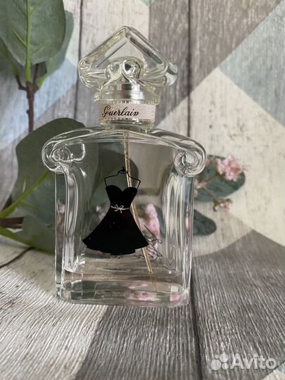 Guerlain la petite robe noire