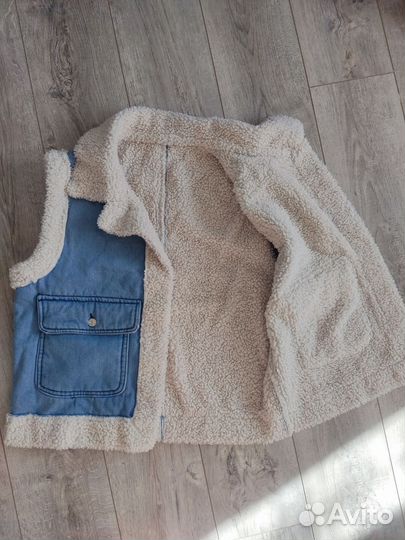 Жилетка женская утепленная