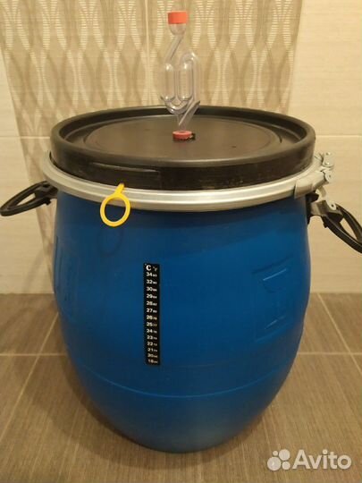 Бочка пластиковая 48 литров новая