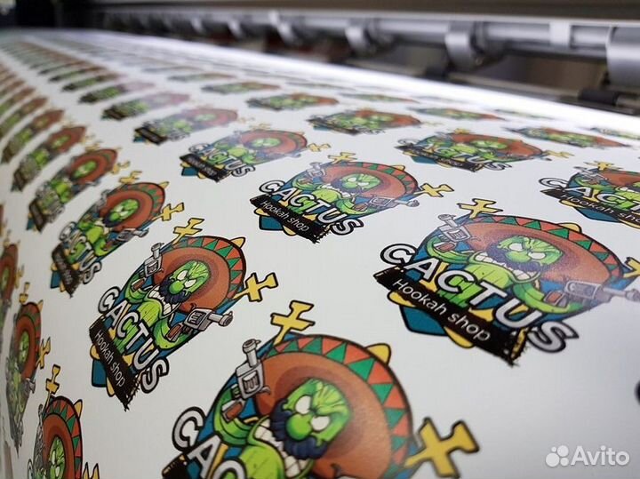 Печать наклеек