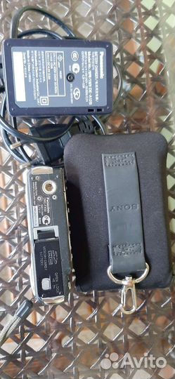 Цифровая фотокамера Panasonic Lumix DMC-FX50 Japan