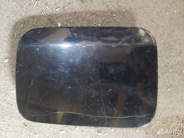 Лючок бензобака Mazda 323