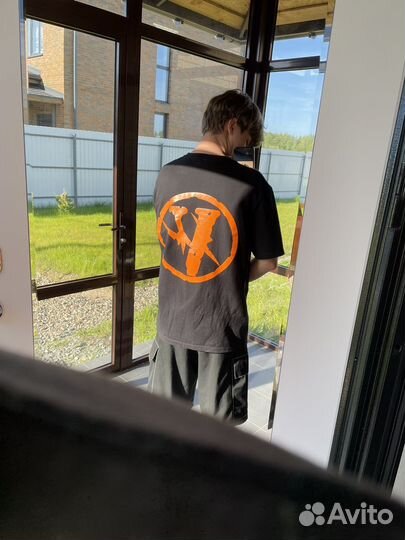 Футболка vlone x fragment friends оригинал