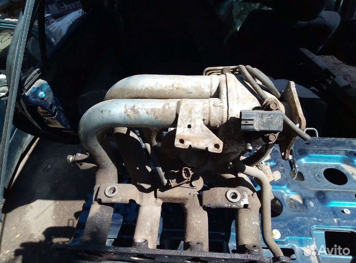 Впускной коллектор на lancer 9