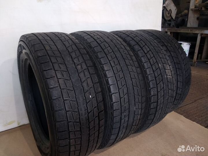 Dunlop Winter Maxx SJ8 265/60 R18