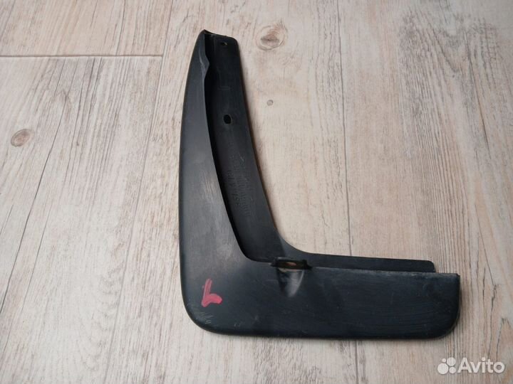 Брызговик задний левый Mitsubishi ASX