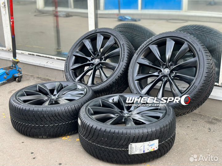 Колеса R21 Tesla Y