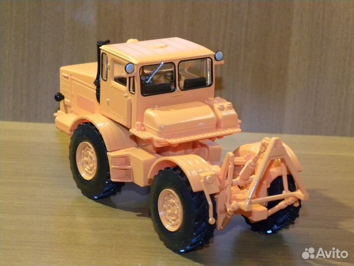 Журнальные серии машин и тракторов (разное #А004)