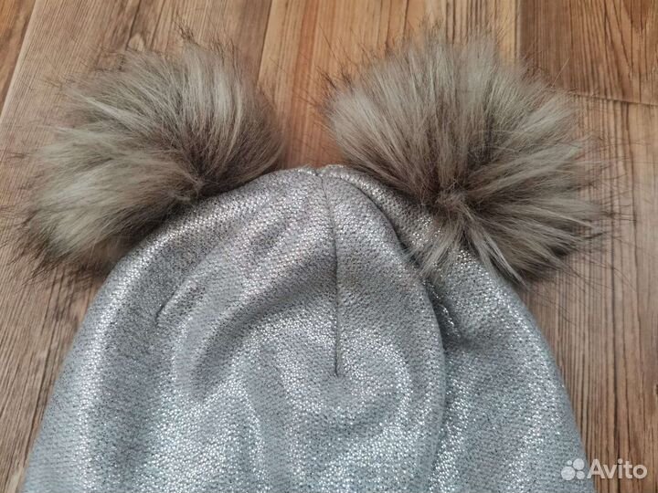 Классная фирменная шапка, р.52-54