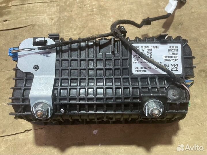 Подушка в торпедо пассажира BMW бмв G05 G06 Г05