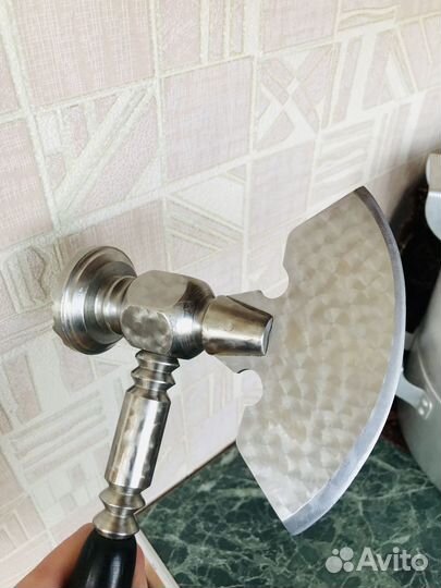 Посуда и принадлежности для кухни