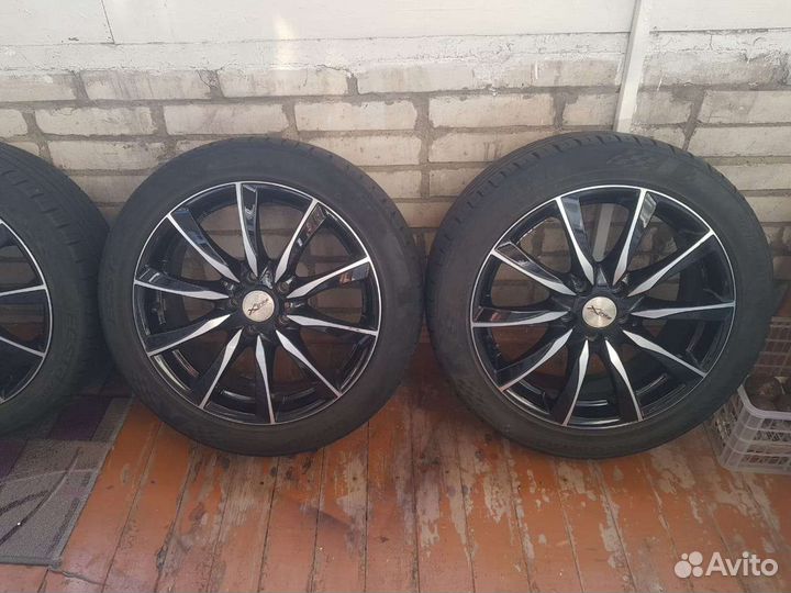 Kumho Ecsta PS31 205/50 R17 и 205/50 R17