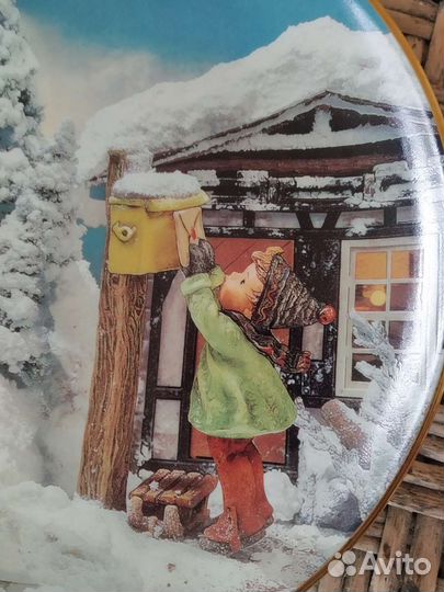 Настенная тарелка Hummel Goebel