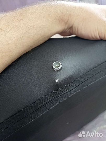 Компьютерные кресла красные (с подножкой)