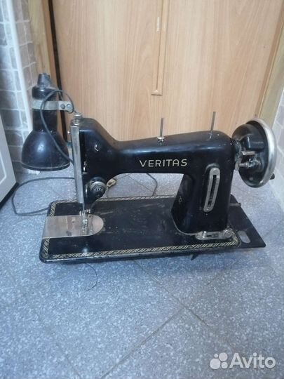 Швейная машина Veritas