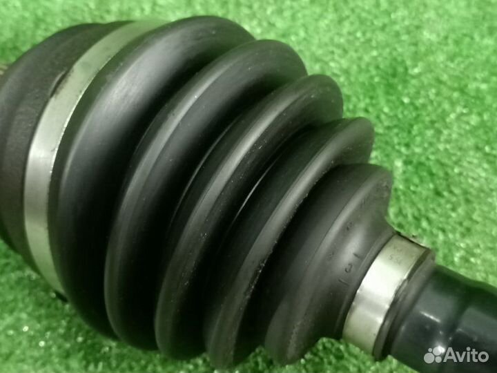 Привод передний правый Audi A8 D4