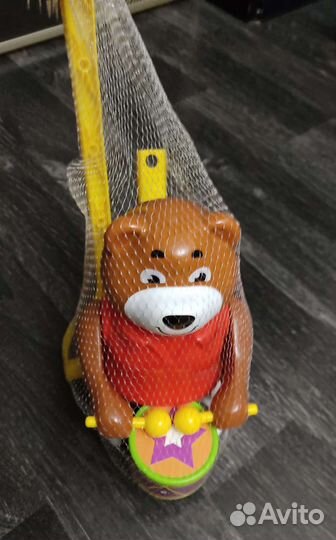 Игрушка-каталка 