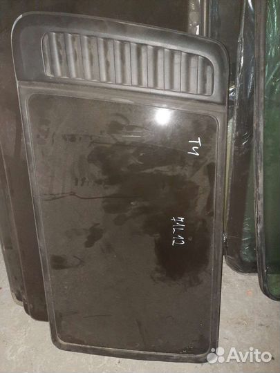 Стекло заднее правое короткая база транспортер т4