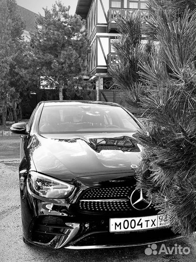 Решетка радиатора w213 оригинал