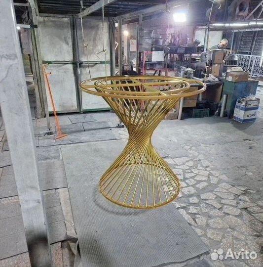 Металлическая ножка для стола