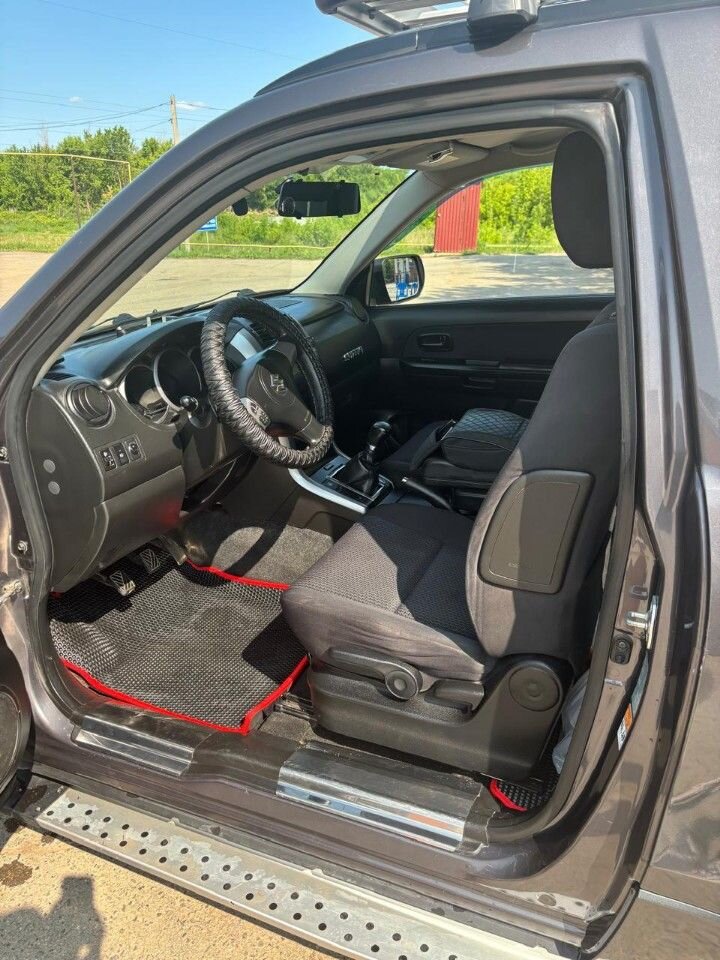 Suzuki Grand Vitara: фото из отзыва
