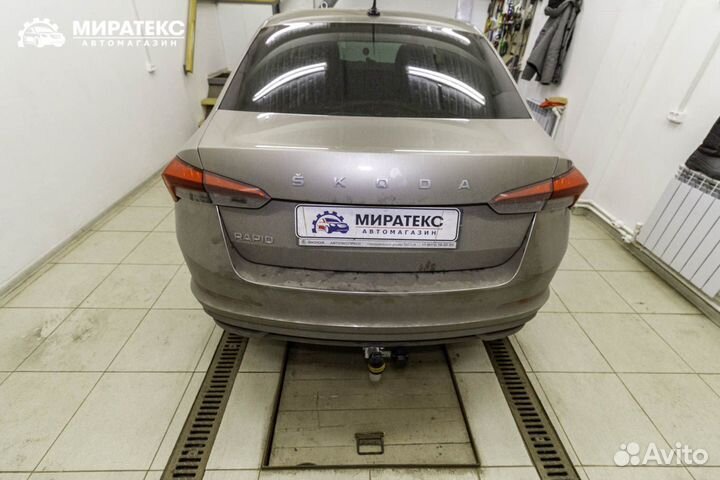 Фаркоп Шкода Рапид / Мотодор